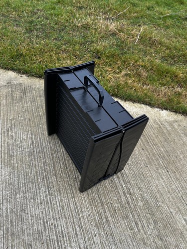 Plastic folding dog - dog, ramp